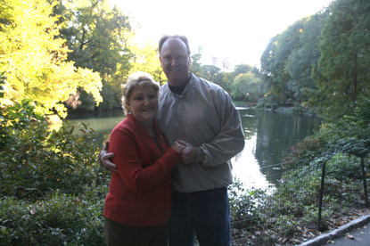 couple in Central Park enjoying a Jack and Jill Foundation WOW experience 