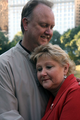 couple embracing in Central Park on Jack and Jill Foundation WOW experience 