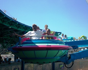 JAJF family on theme park ride taking a break from late stage cancer 