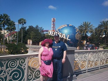 JAJF couples at Universal Studios the best part of memories is making them 