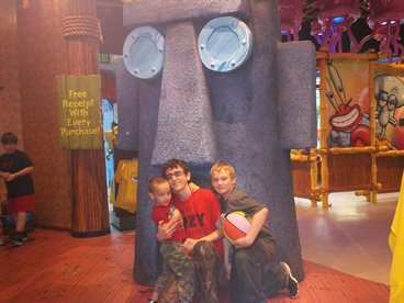 JAJF siblings with Easter Island head replica 