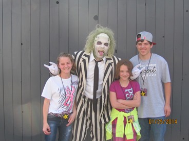 JAJF kids with Beetlejuice treating the families not the cancer 