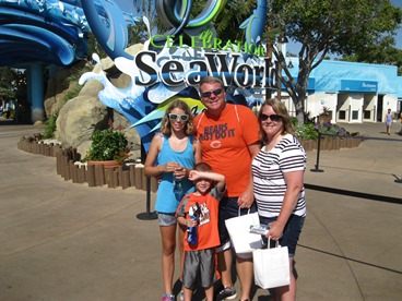 JAJF family at Sea World taking a timeout from late stage cancer 