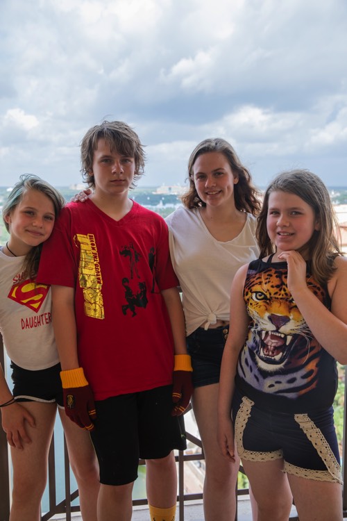 JAJF family enjoying a WOW Experience break from late stage cancer 