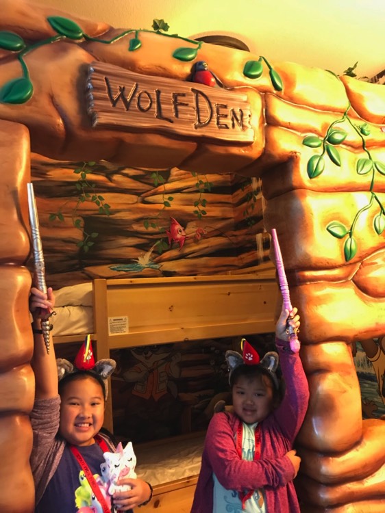 JAJF family at Great Wolf Lodge enjoying a WOW experience 